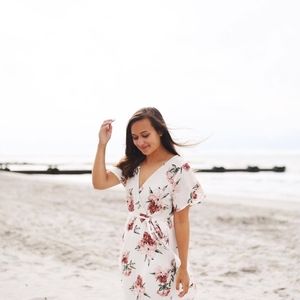 Meet your Posher, Toni